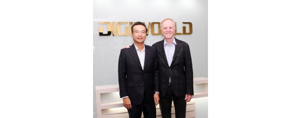 JOHN SCULLEY – ĐỒNG SÁNG LẬP OBI WORLDPHONE THĂM VĂN PHÒNG DIGIWORLD